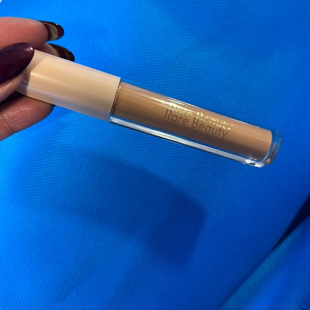 Rare Beauty Positive Light Under Eye Brightener